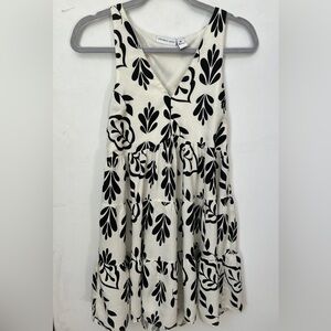 Black and white V-neck mini dress - MEDIUM